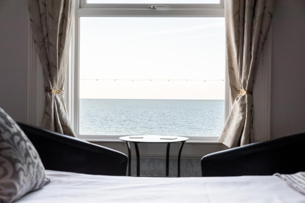 Twin Room with Sea View