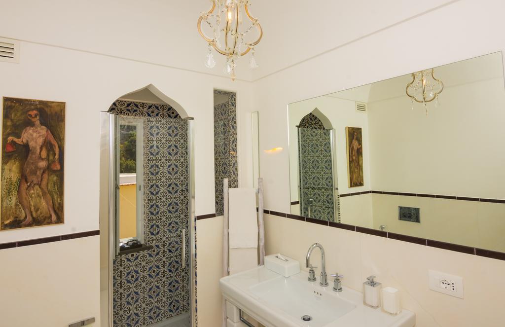 Double or Twin Room with Terrace