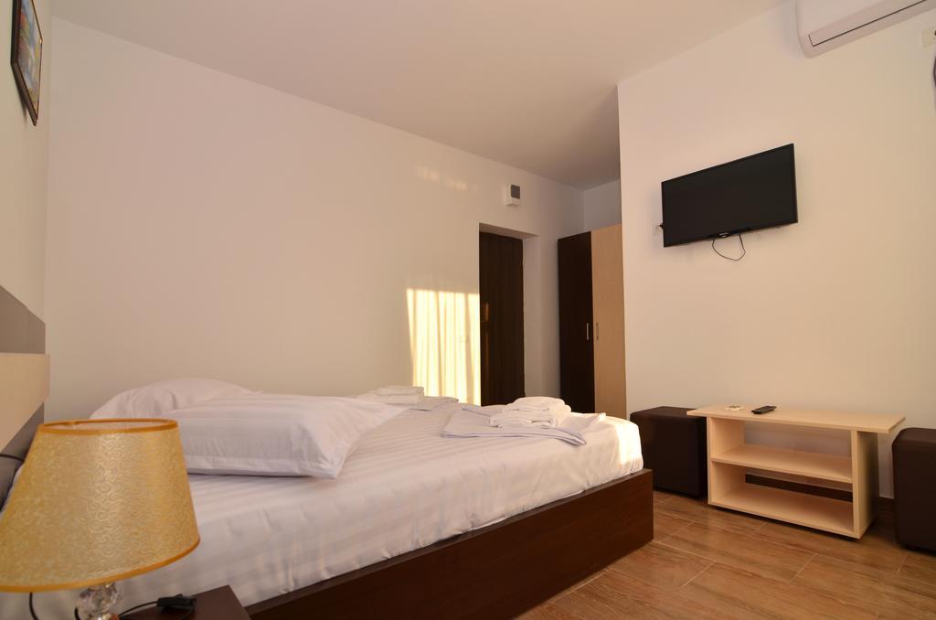 Twin Room with Balcony
