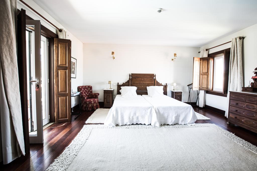 Suite Júnior com Varanda