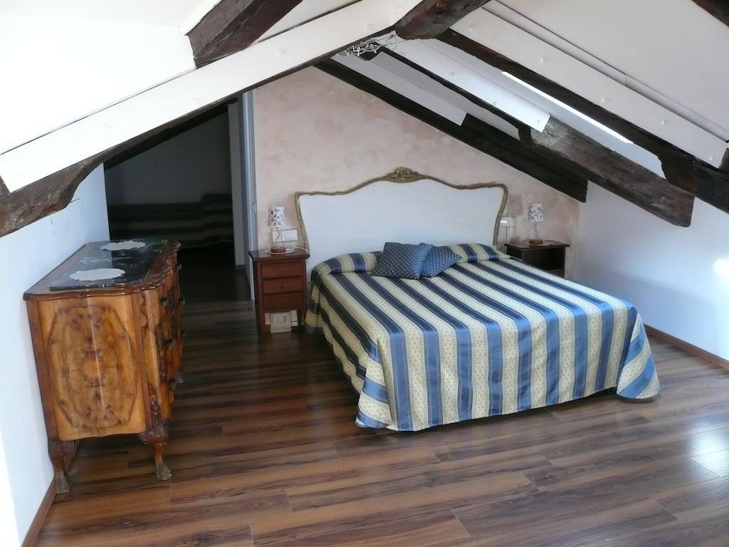 Habitación Familiar con baño privado