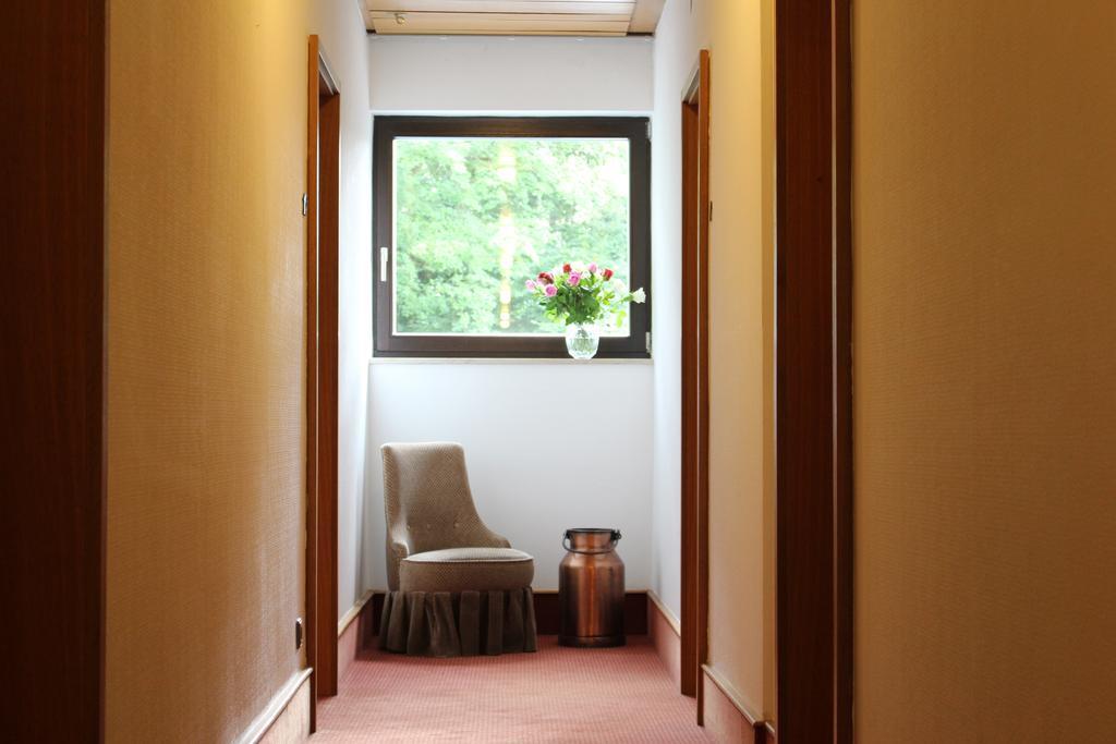Doppelzimmer mit Balkon