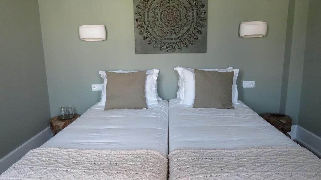 Deluxe Double or Twin Room with City View