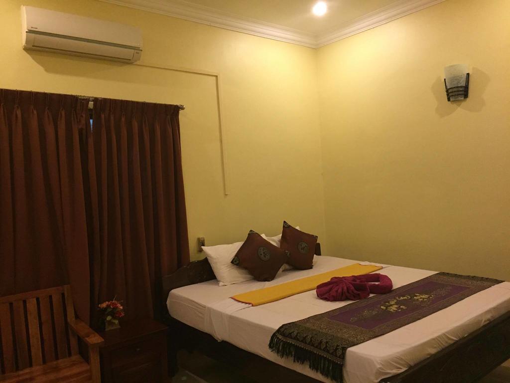 Standard Double Room with Air-conditioning