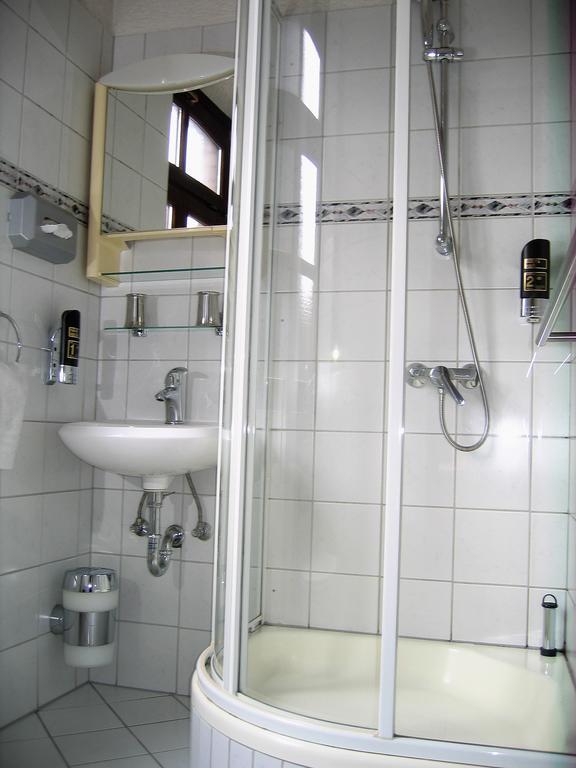 Budget Dreibettzimmer
