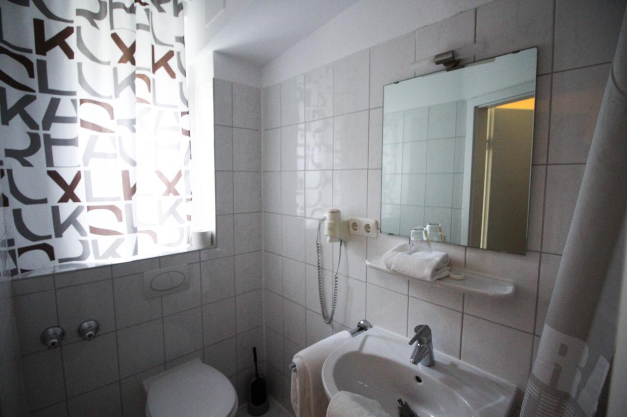 Comfort Single Room