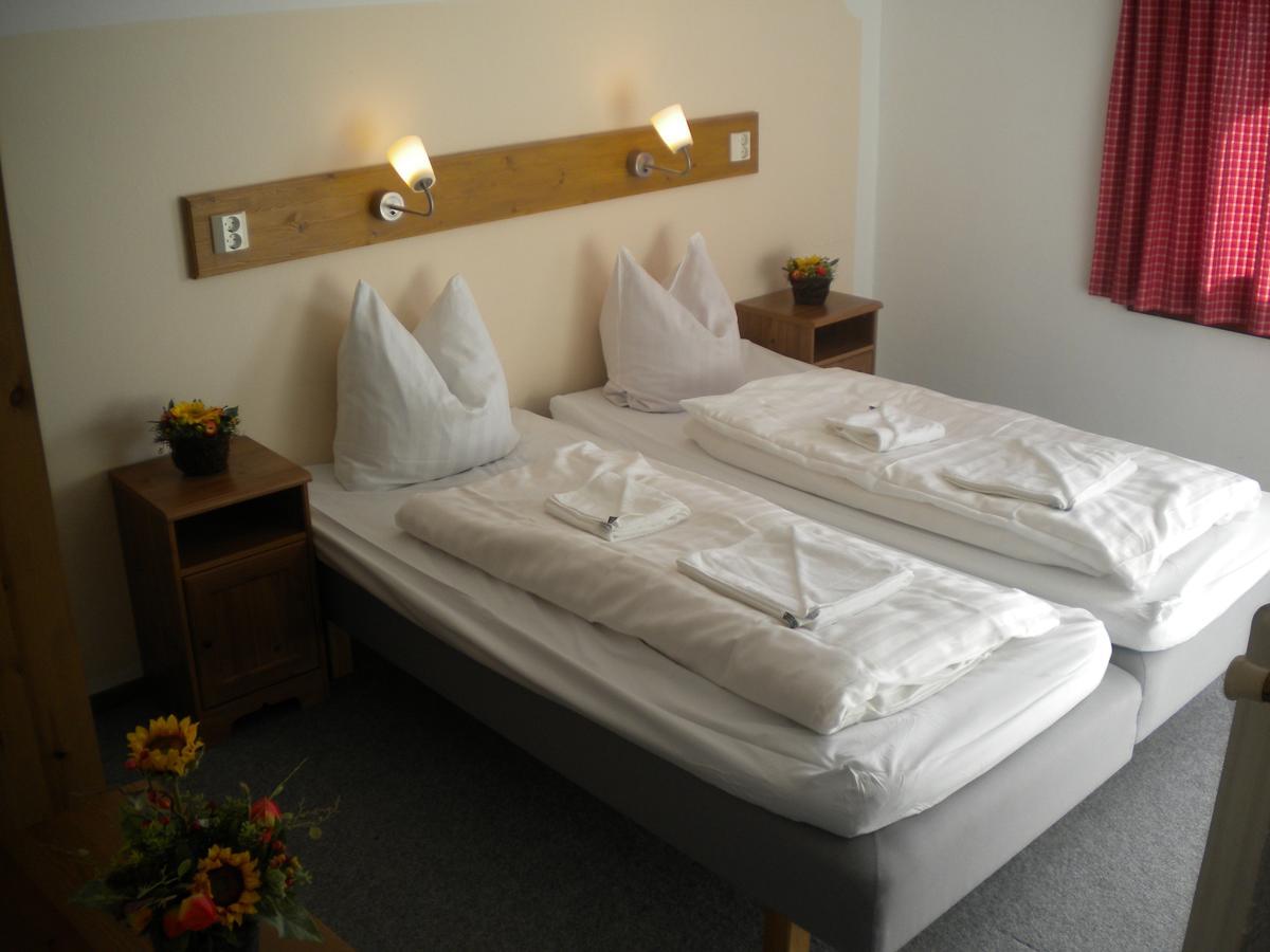 Doppelzimmer mit eigenem Bad