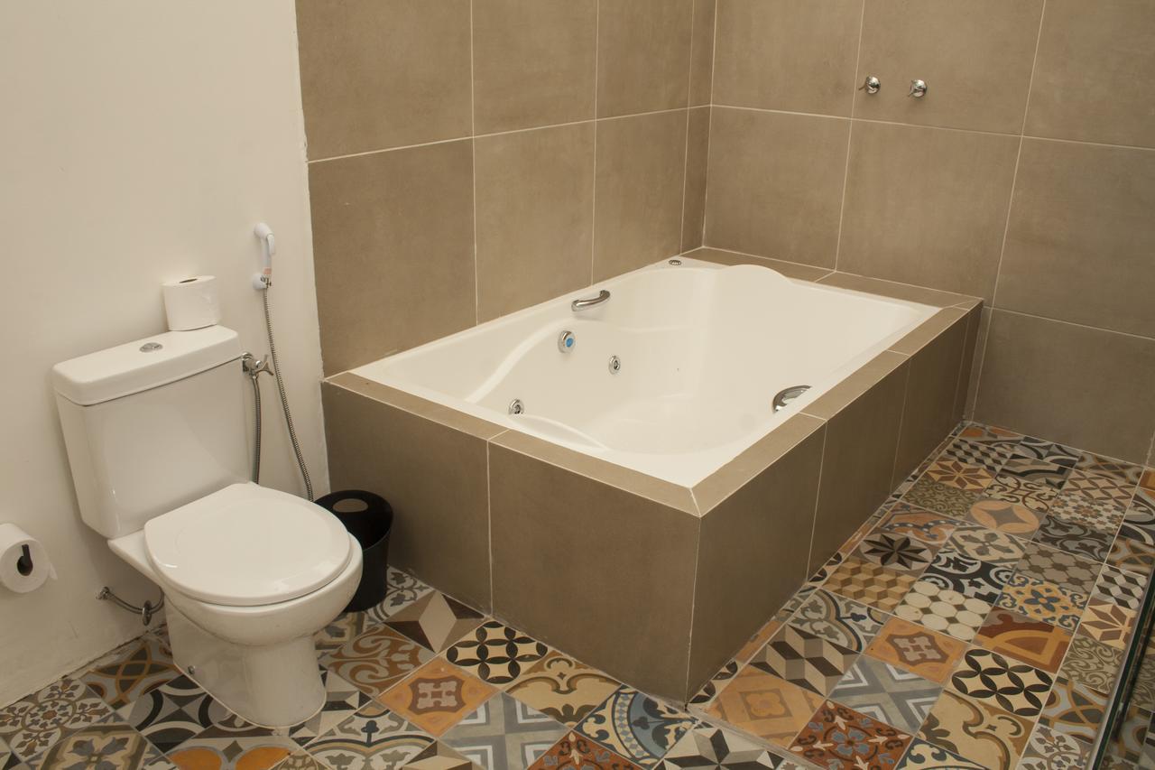 King Suite with Spa Bath