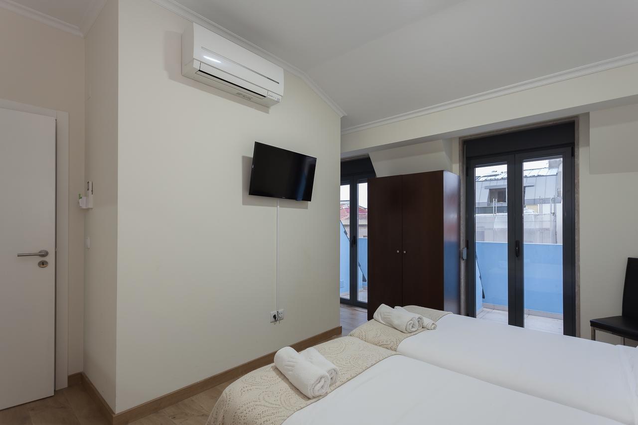 Standard Twin Room with Shared Bathroom and Terrace,544588788:JPEG