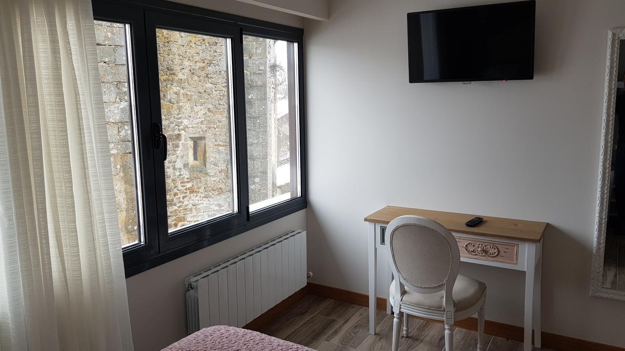 Tweepersoonskamer met Badkamer