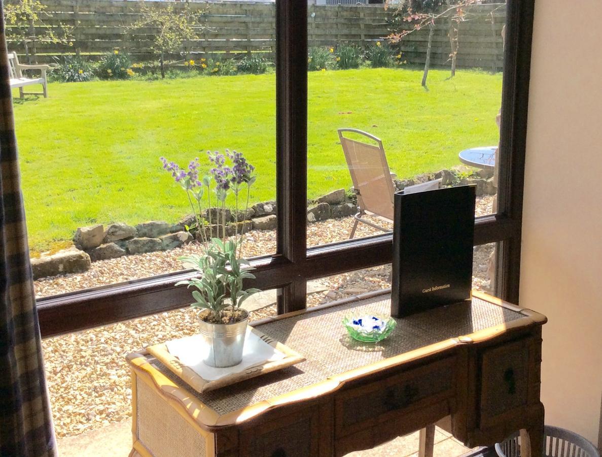 One-Bedroom Apartment with Garden