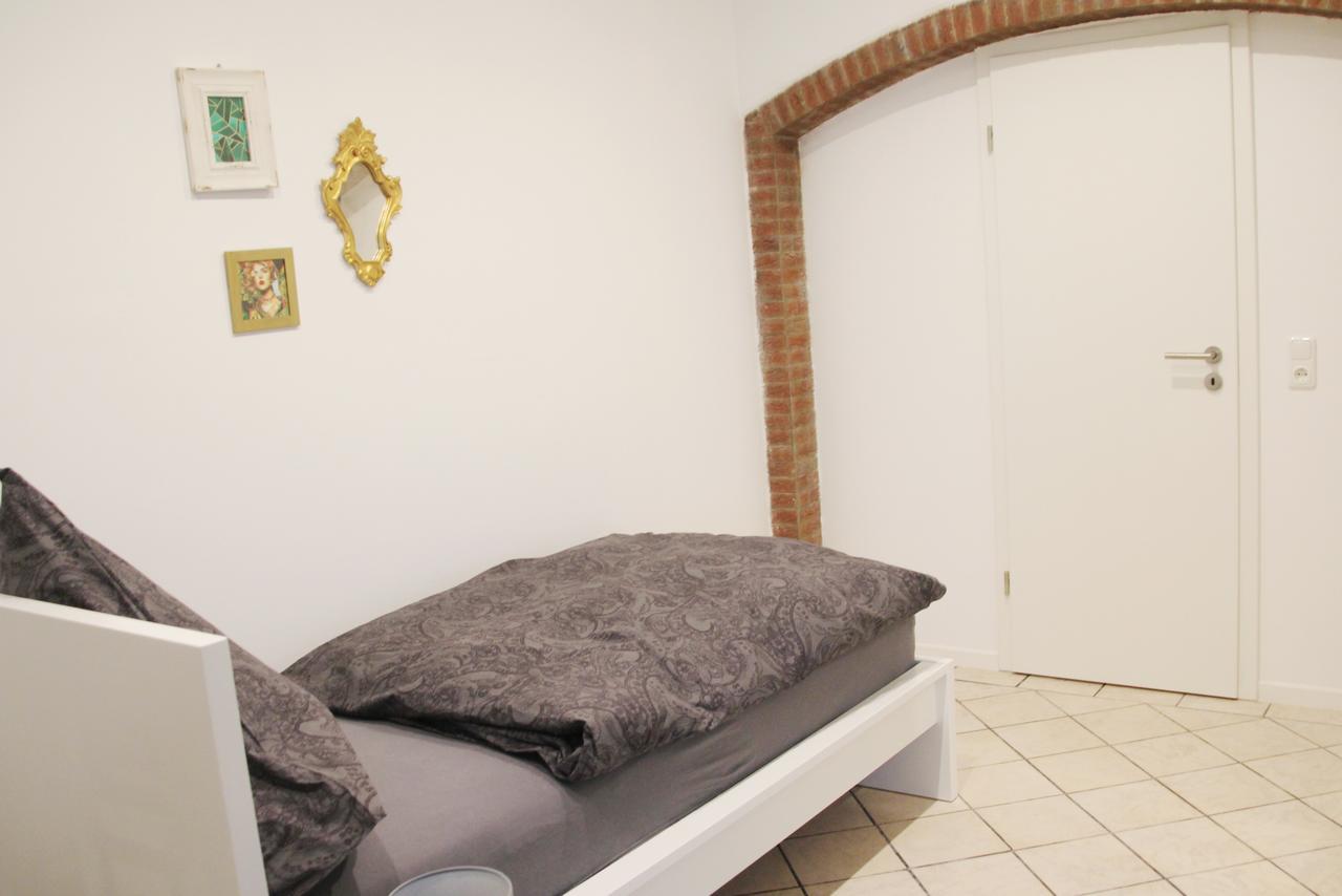 Zweibettzimmer mit Gemeinschafts-WC
