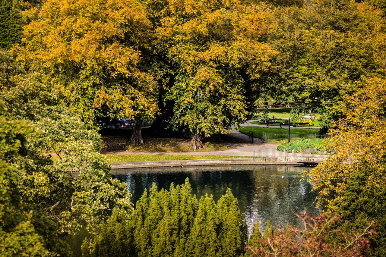 Double or Twin Room with Lake View - Second Floor,627977190:JPEG