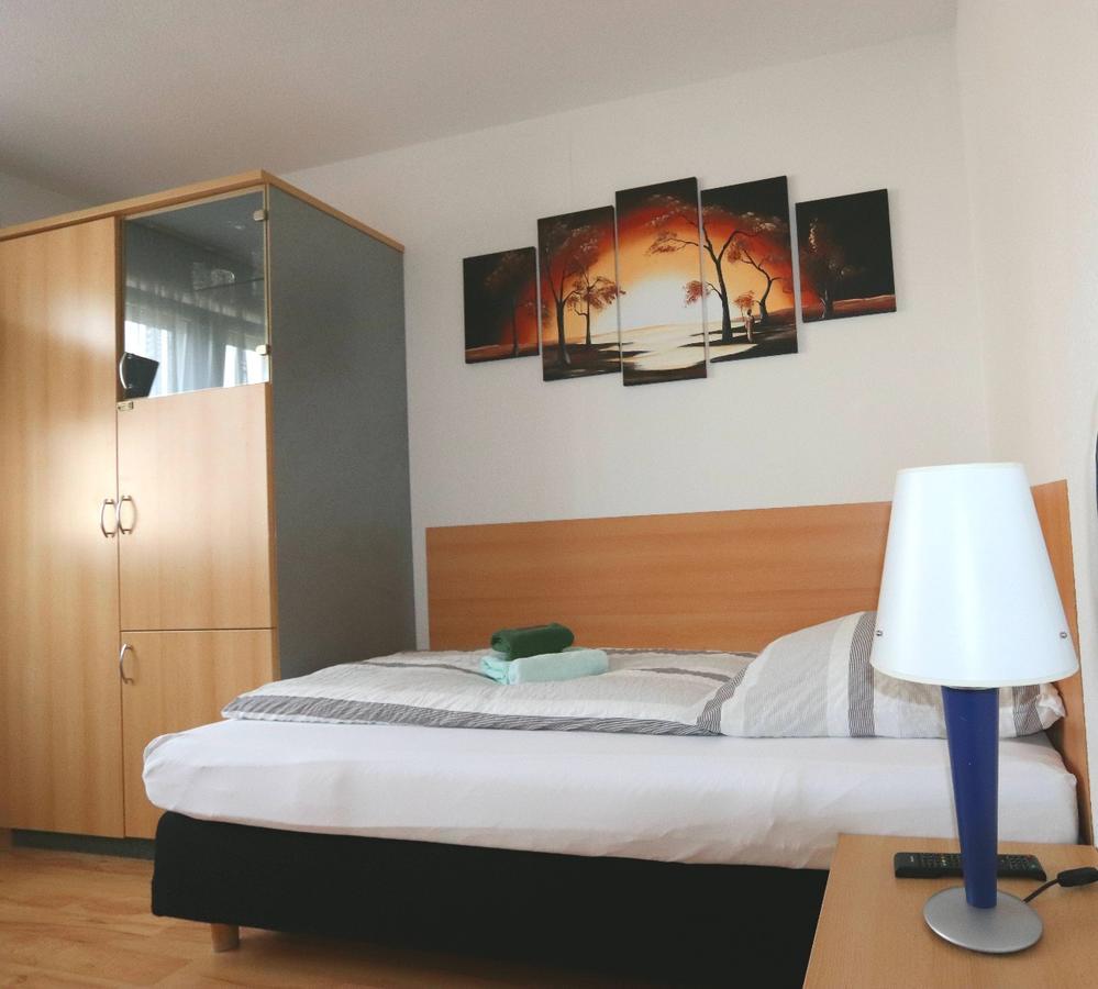 Small Single Room