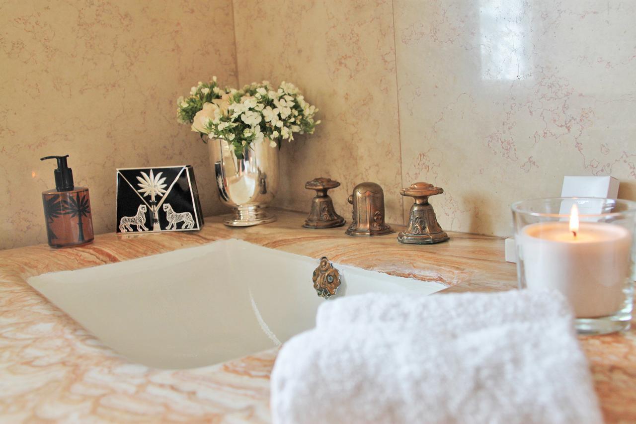 Deluxe Suite,736835770:JPEG