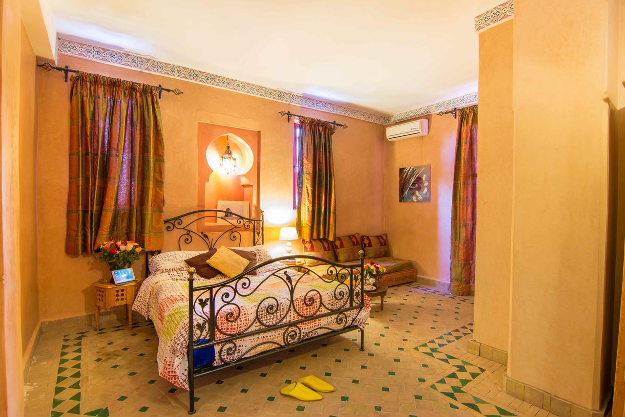 Standard Double Suite,691243152:JPEG