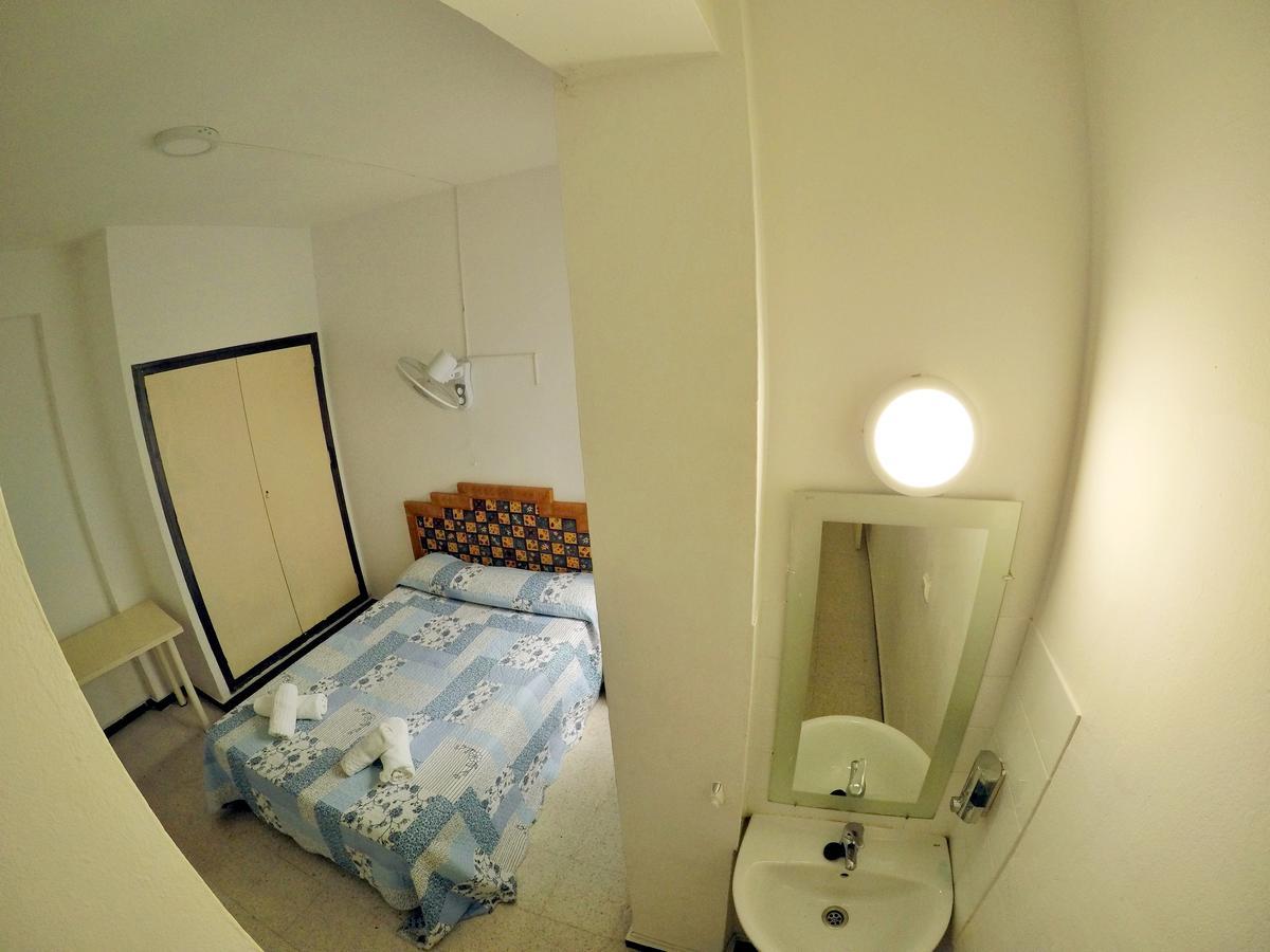 Habitación Doble con baño compartido