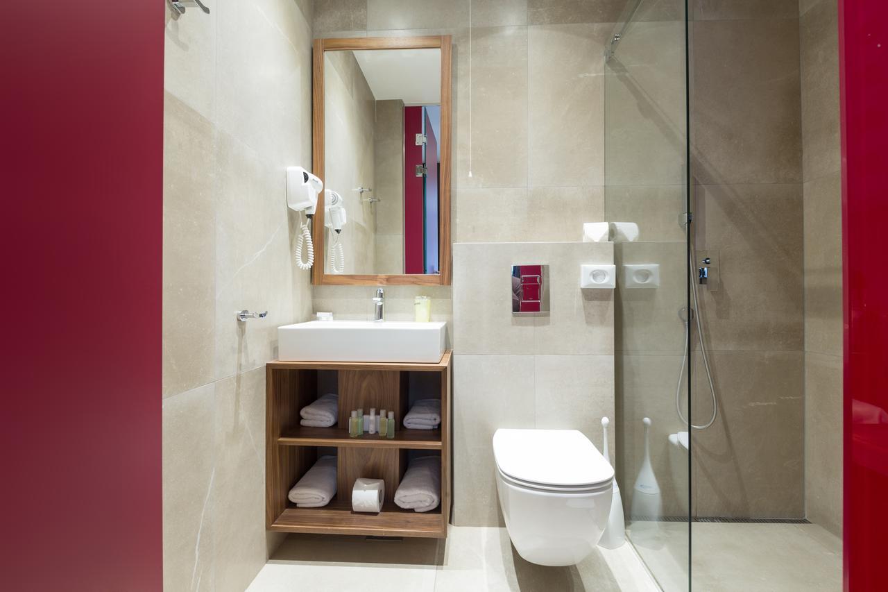 Double or Twin Room with Courtyard View
