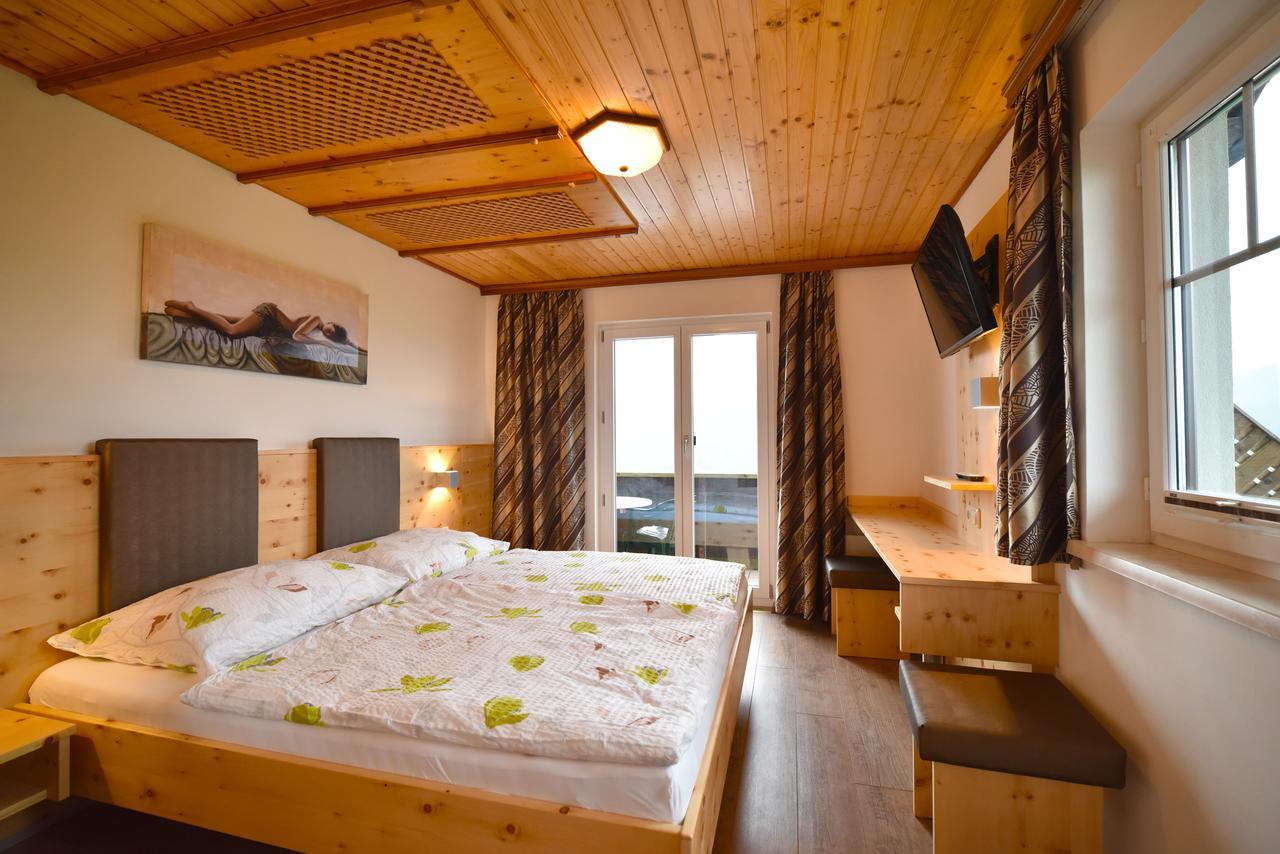 Doppelzimmer mit Seeblick