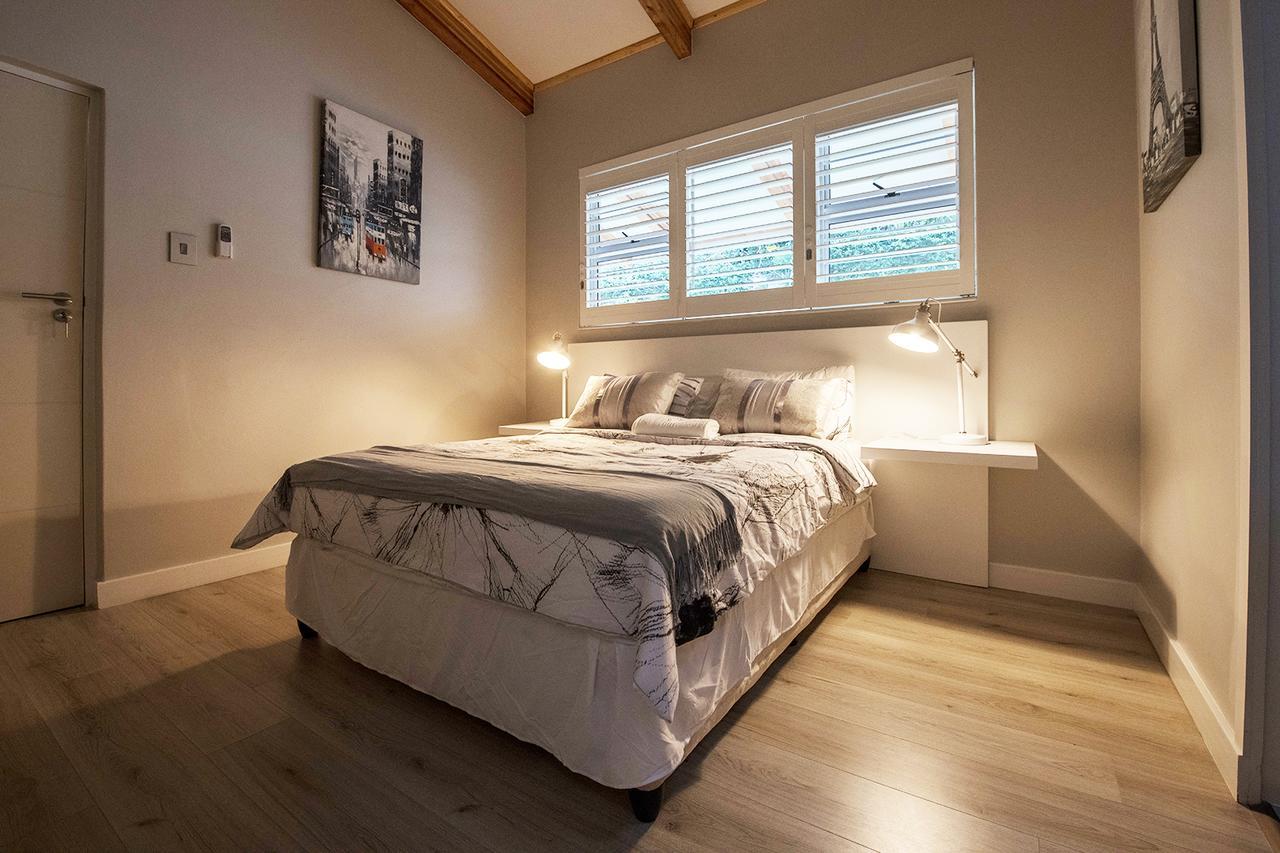 Double Room,664190442:JPEG