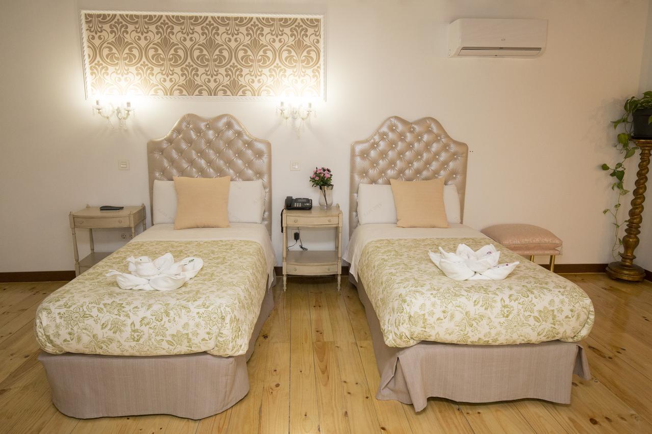 Interior twin room,642823617:JPEG