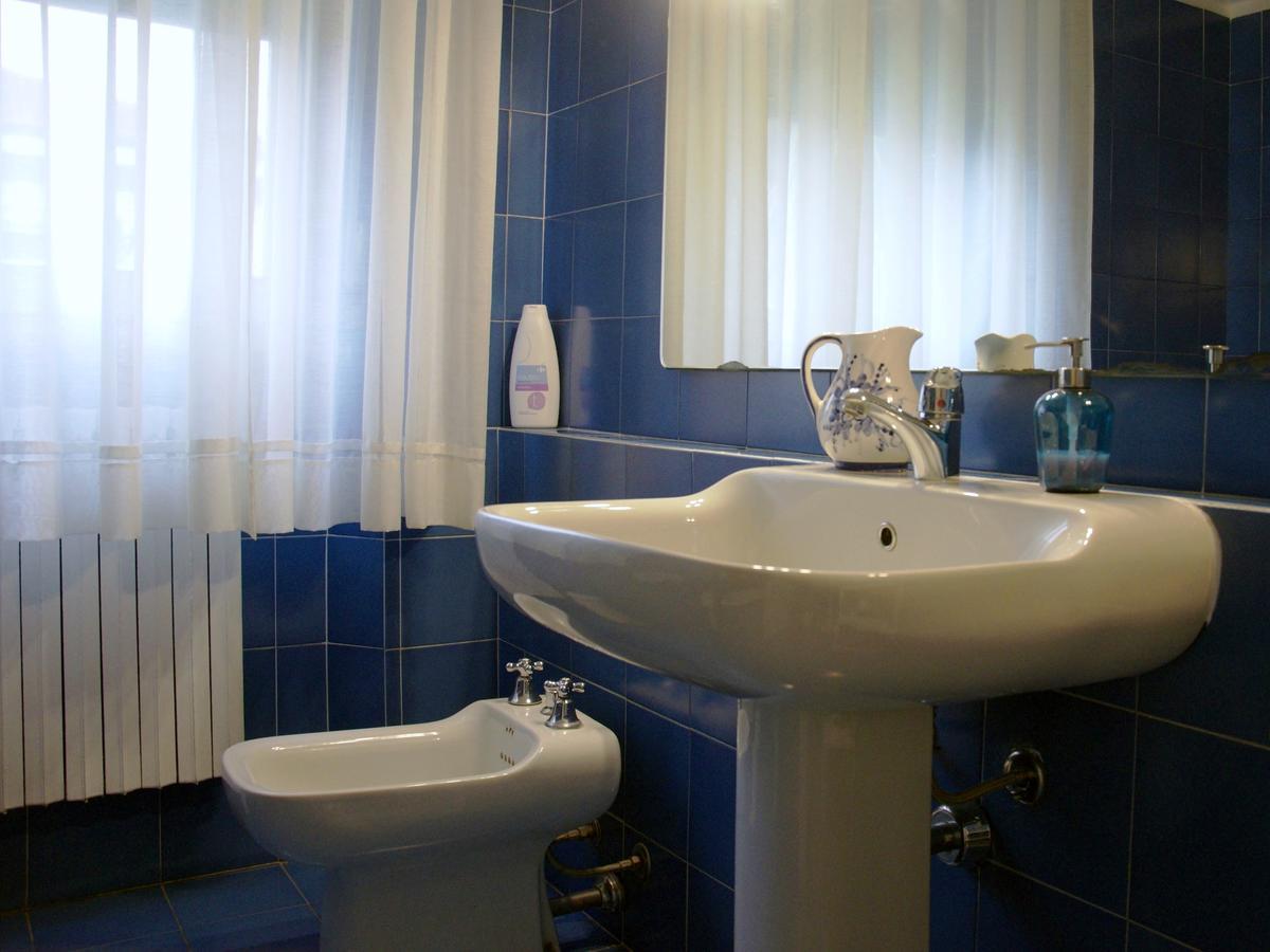 Twin Room with Shared Bathroom