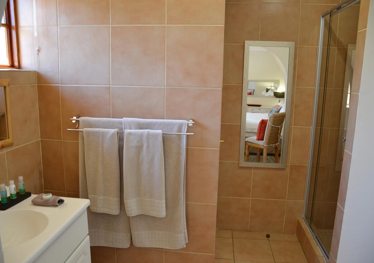 Superior Apartment,653495016:JPEG