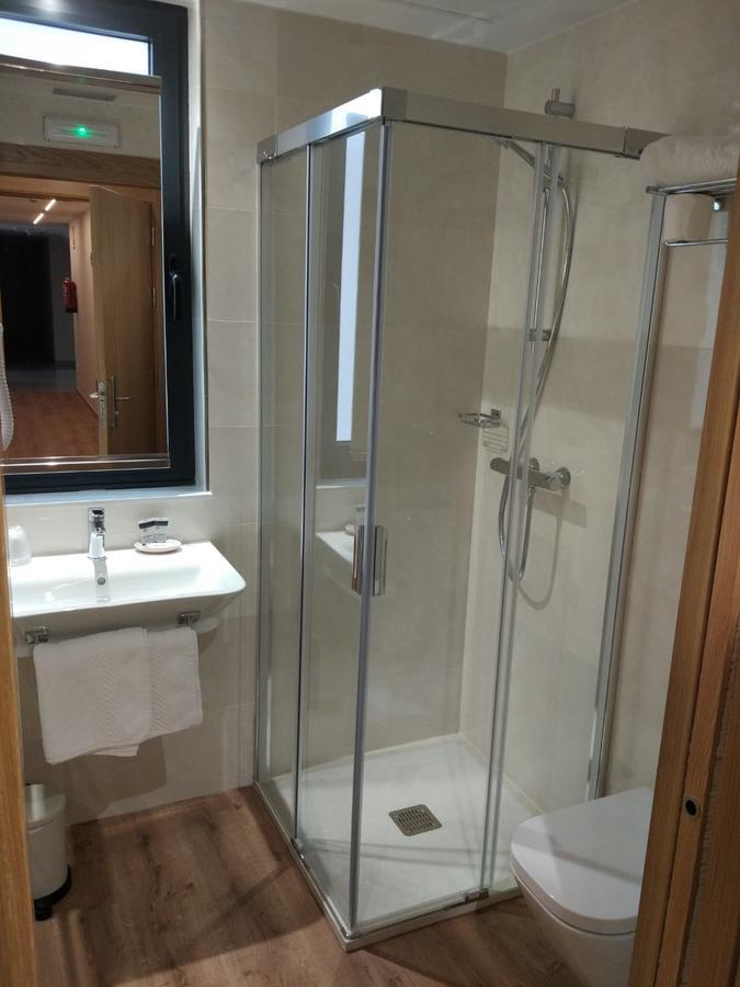 Budget Double Room,653849667:JPEG