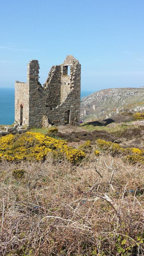 Small Double Room,1002571170:JPEG