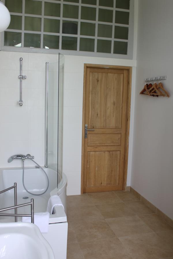Chambre Double - Vue sur Piscine