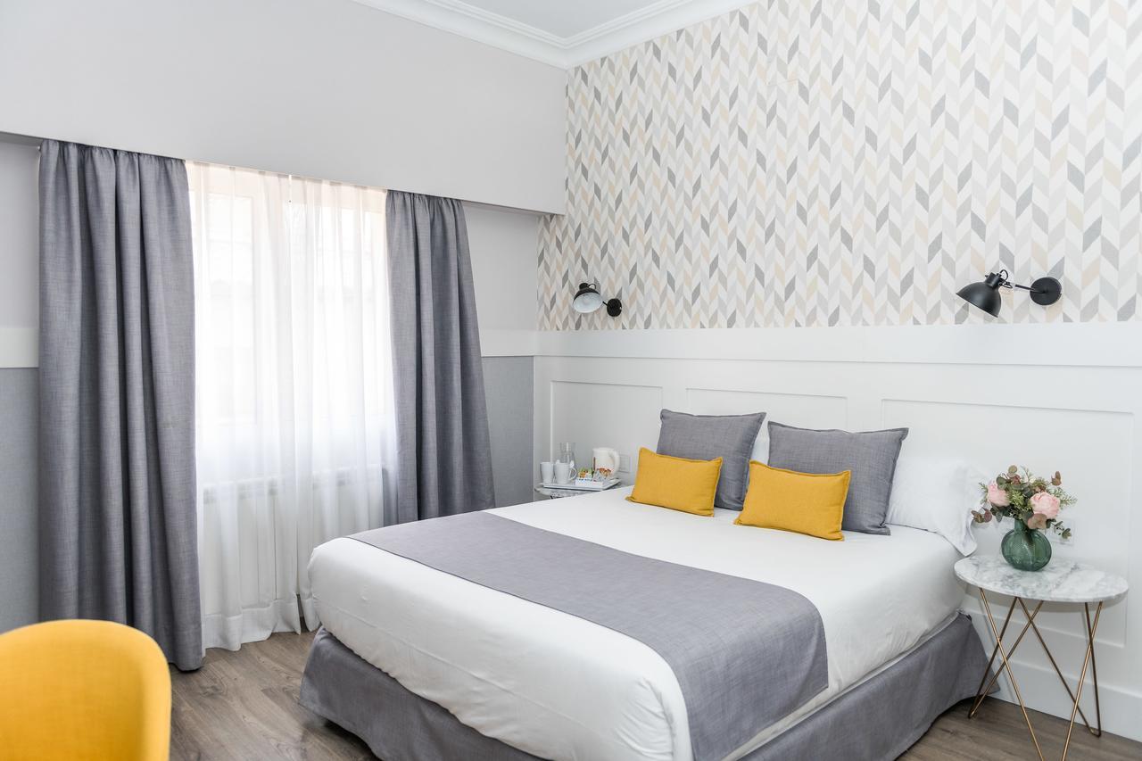 Double Room,666128049:JPEG