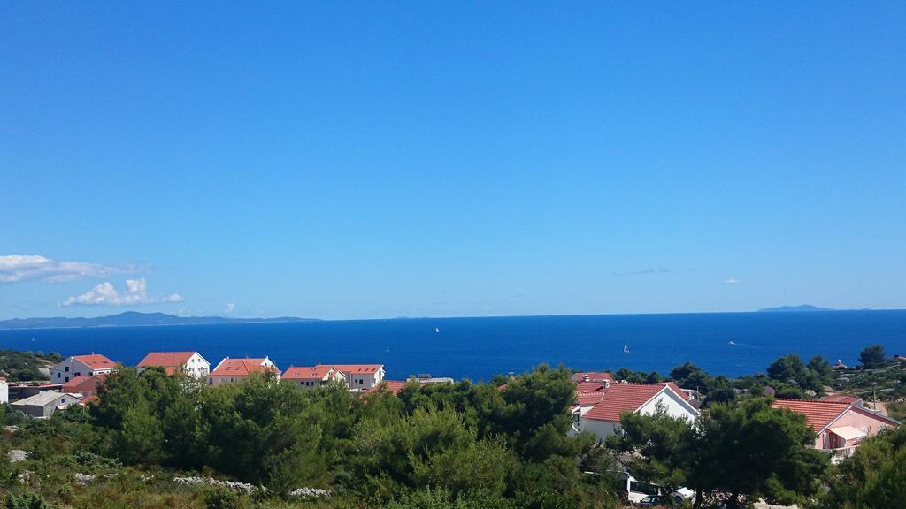Two-Bedroom Apartment with Balcony and Sea View (3 Adults)