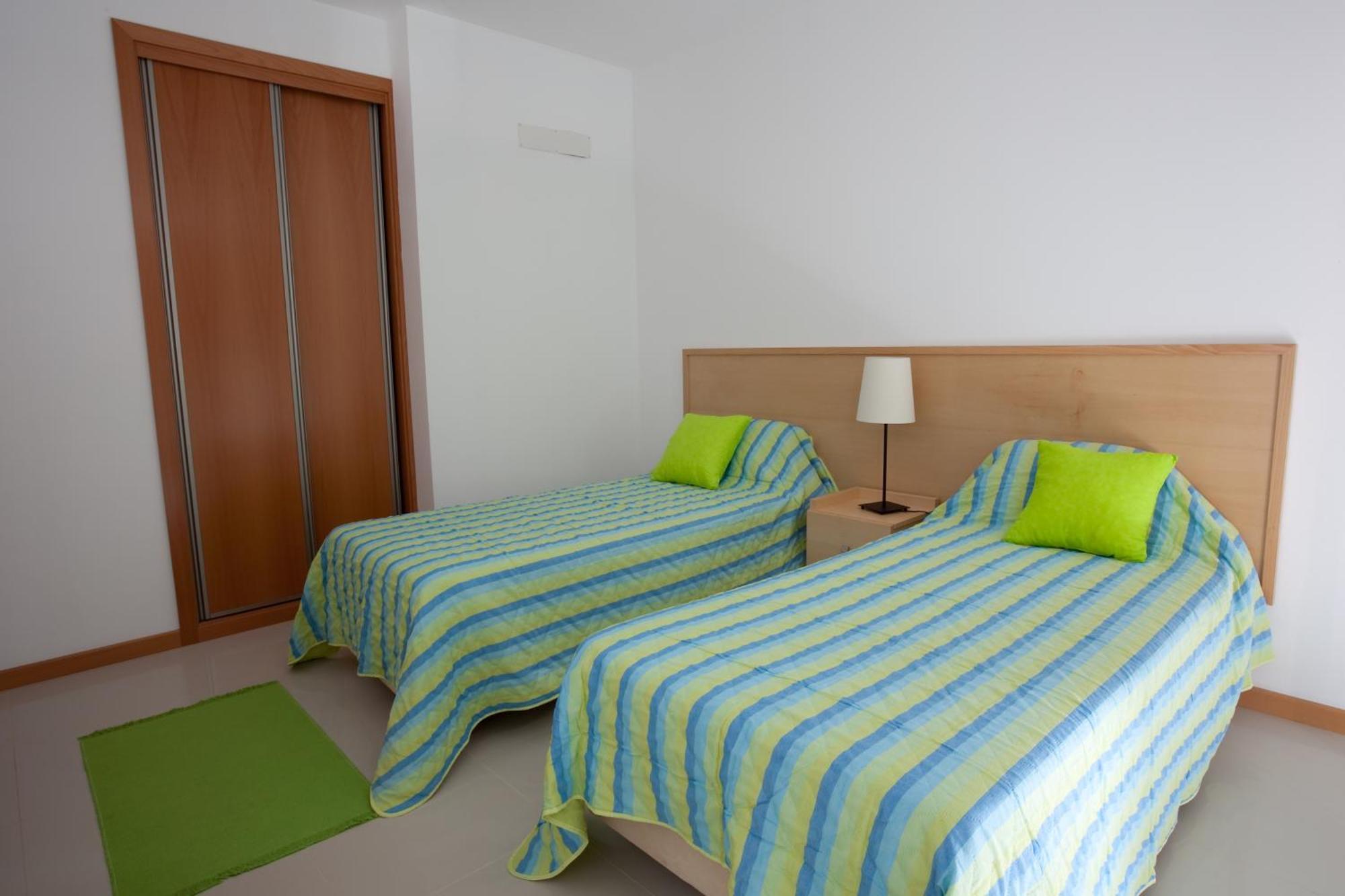 Apartamento com 2 Quartos