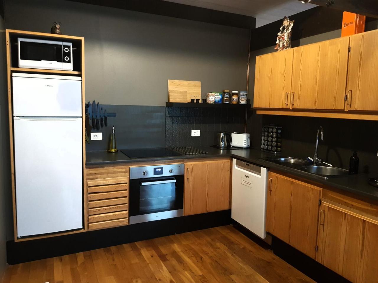 Triple Room with Private External Bathroom