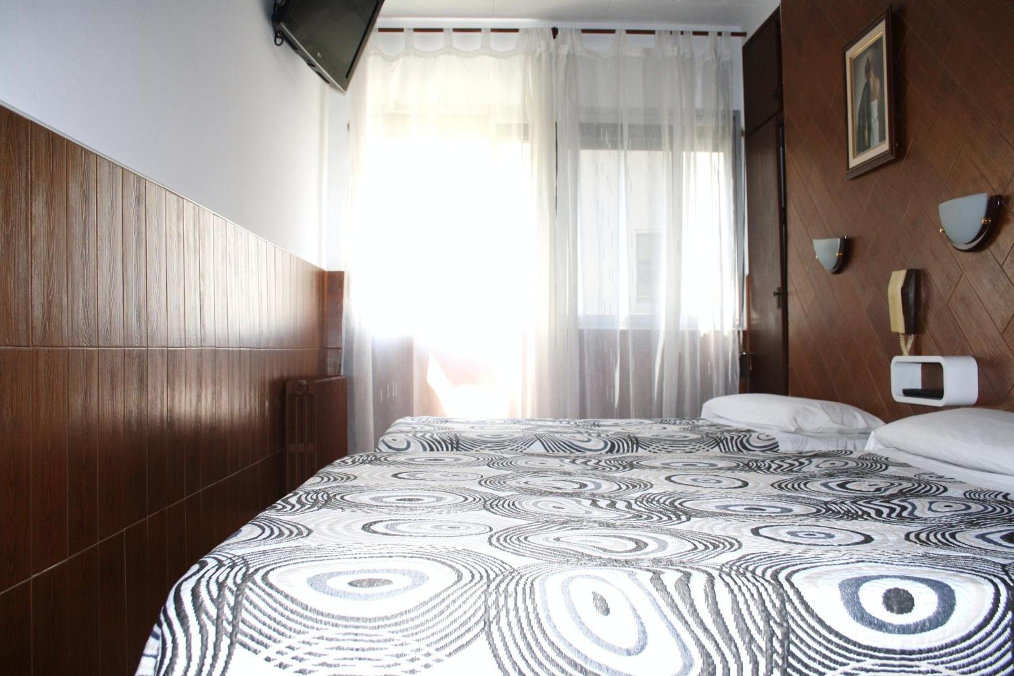 Dreibettzimmer