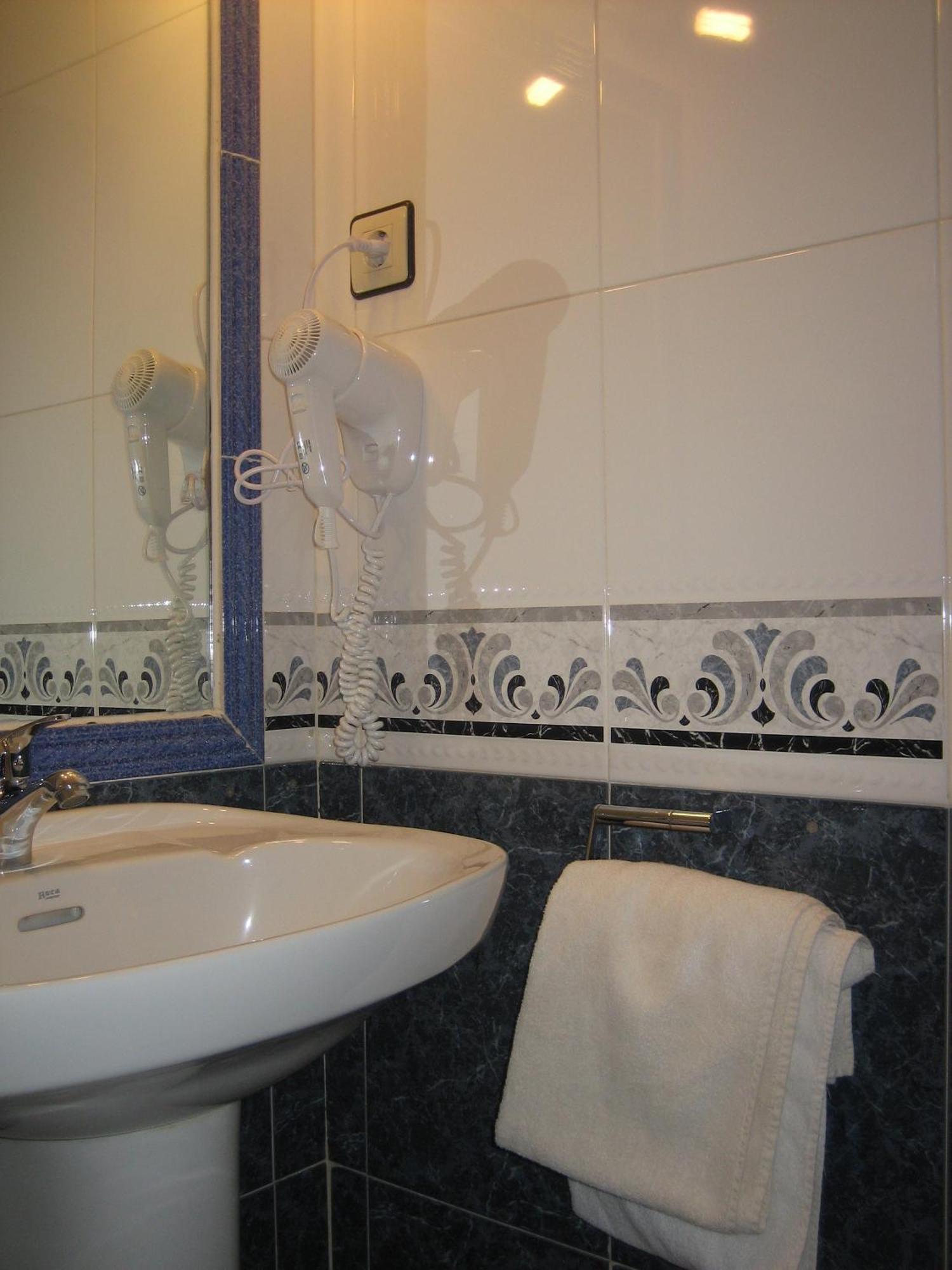 Double Room with Extra Bed