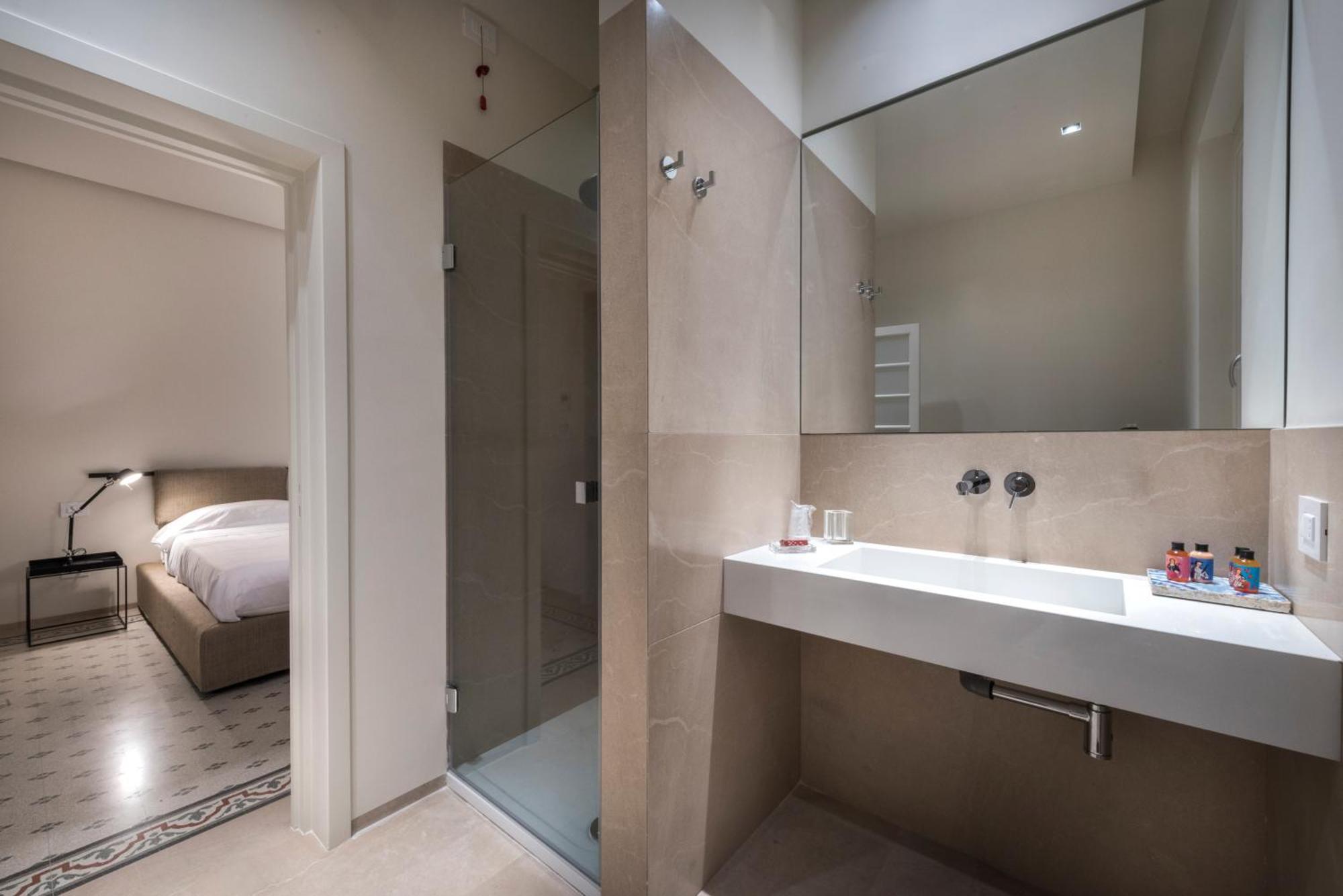 Deluxe Double Room with Extra Bed