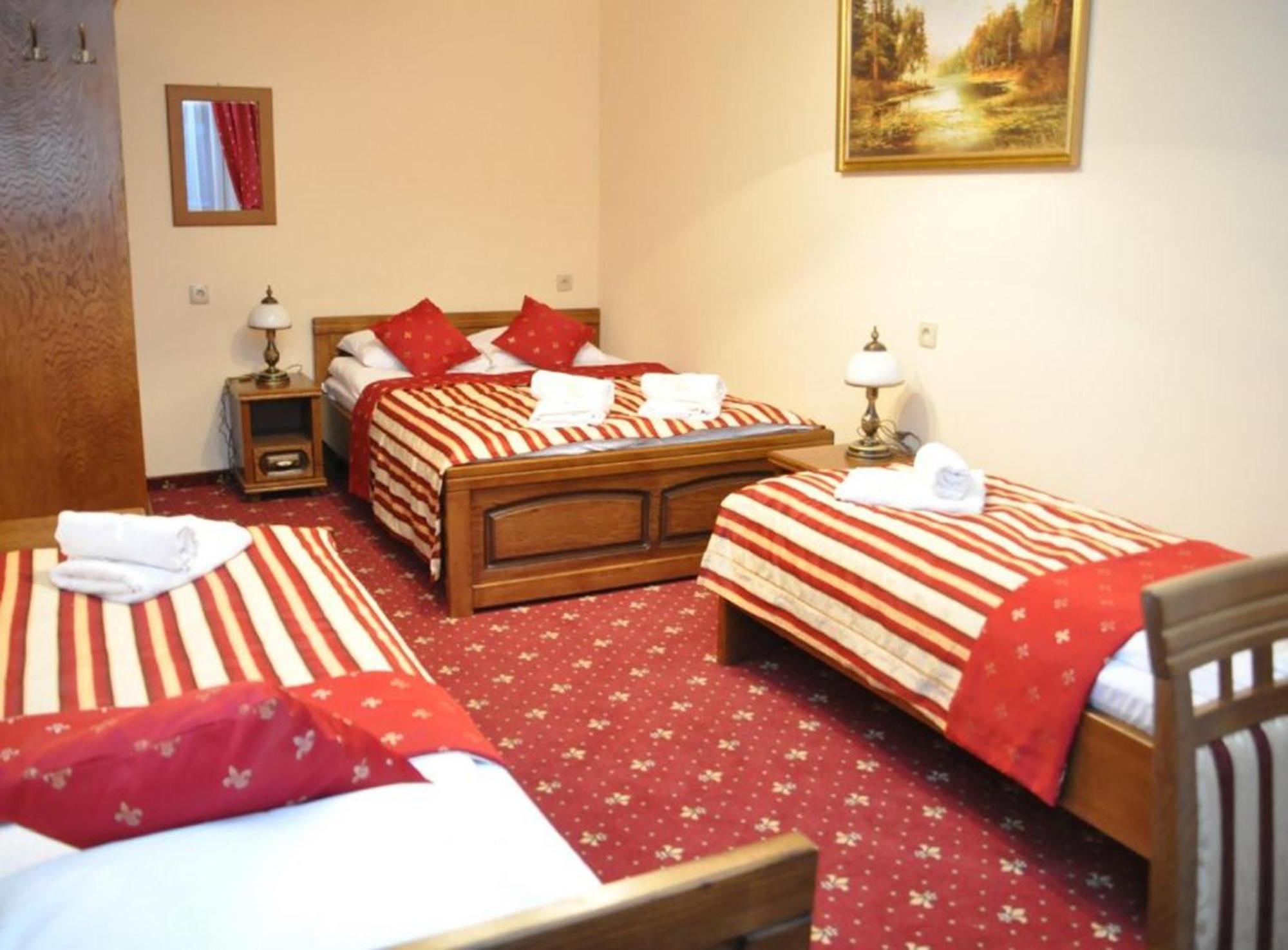 Standard Quadruple Room