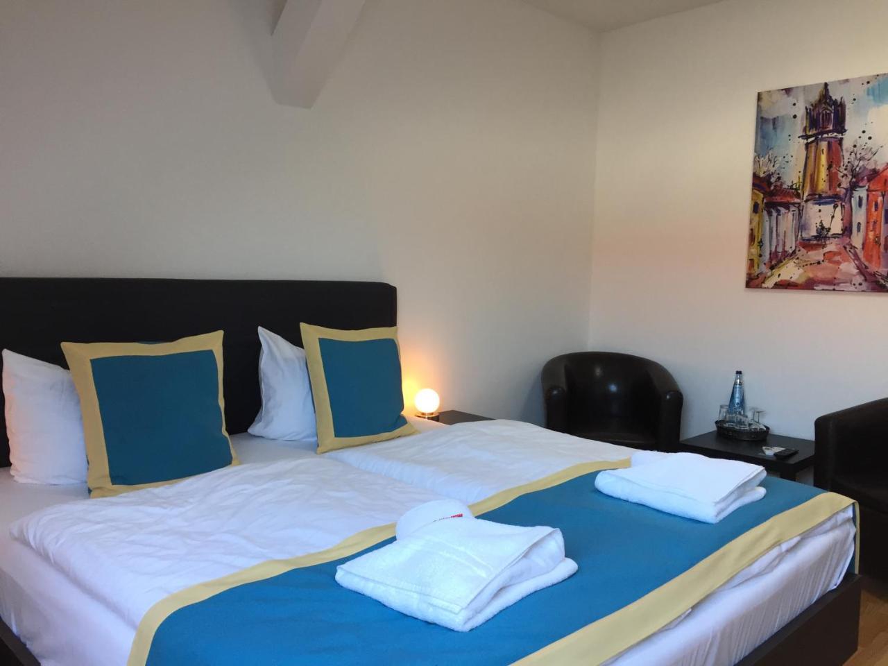 Doppelzimmer mit Zustellbett
