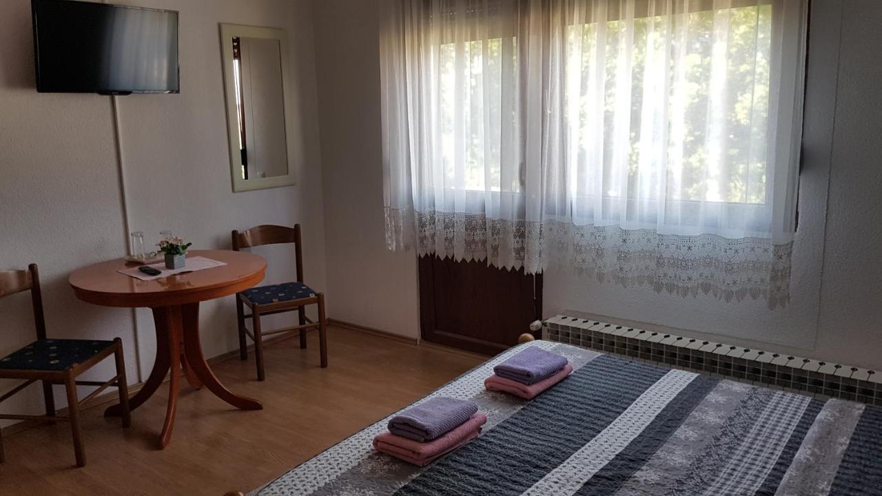 Familienzimmer mit Balkon