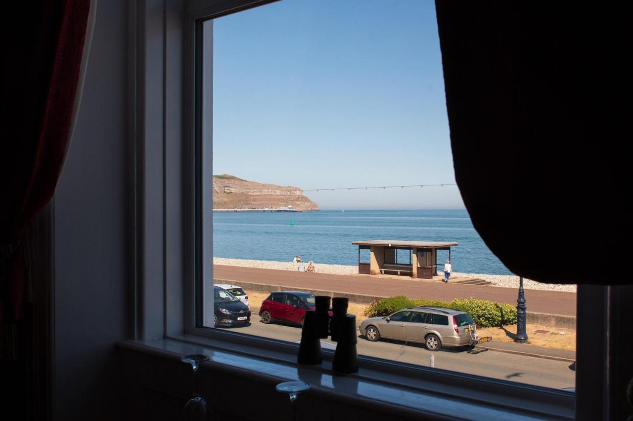 Twin Room with Sea View