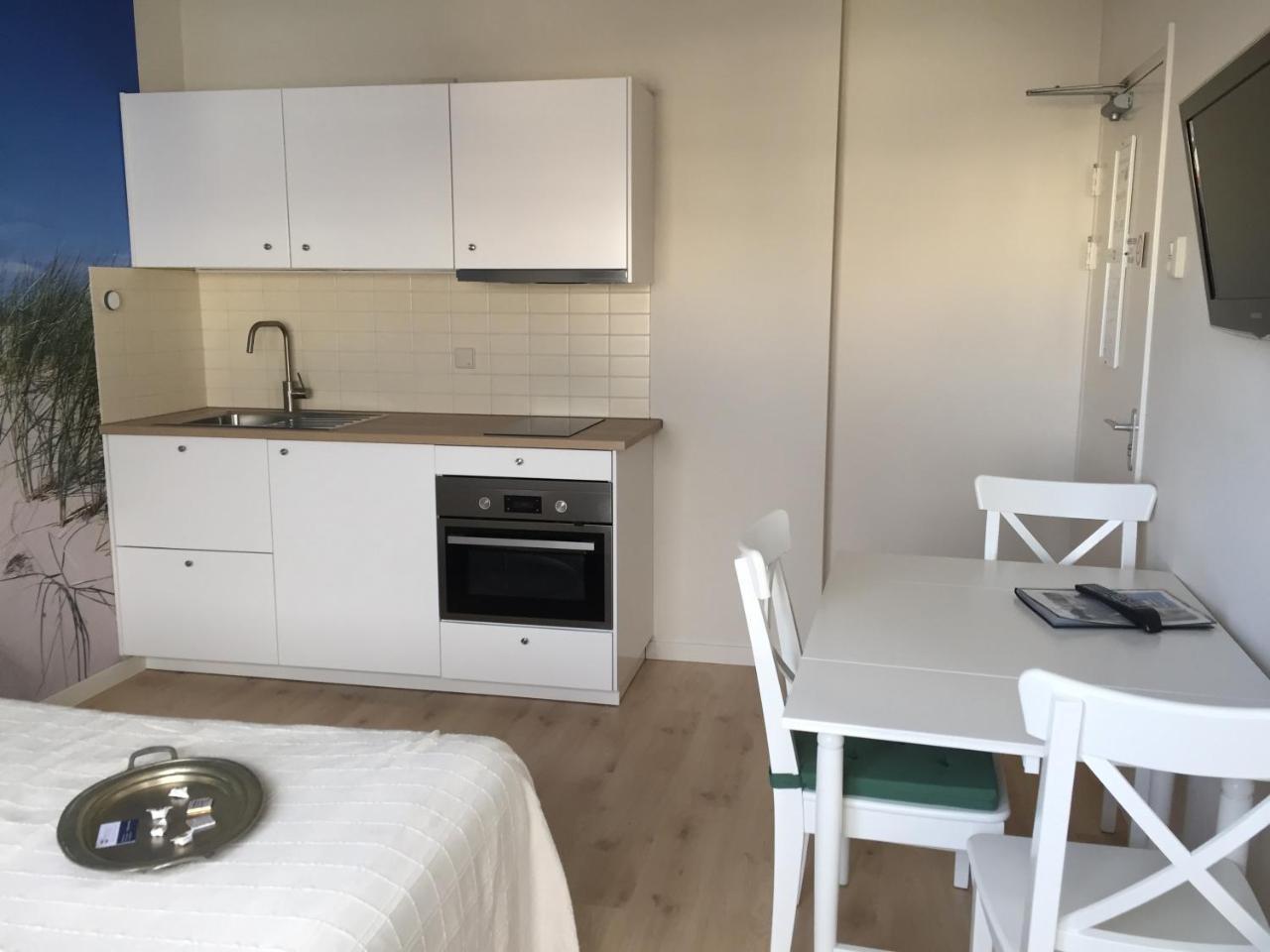 Studio Apartment,1516406206:JPEG