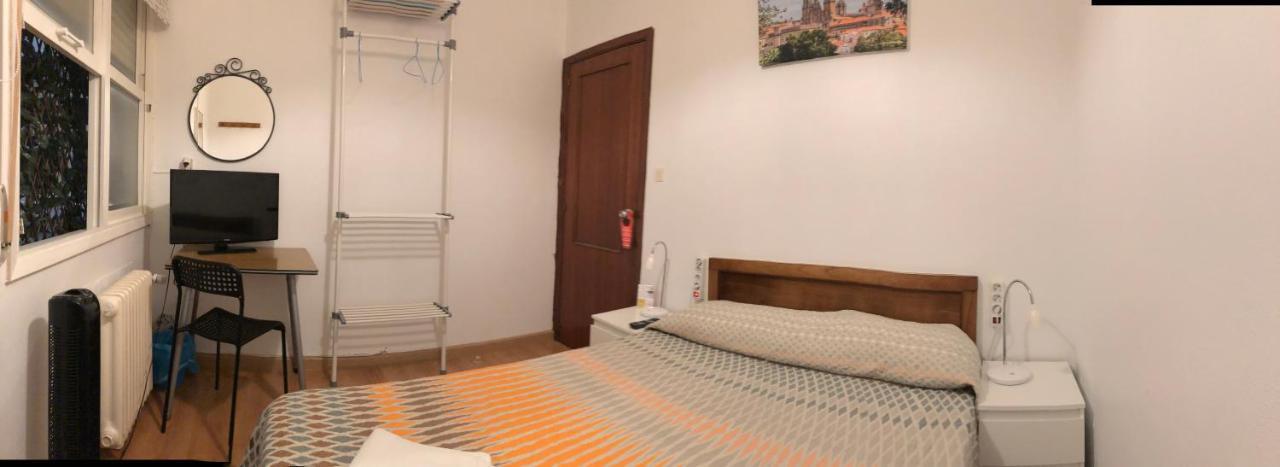 Interior Double Room,752960021:JPEG