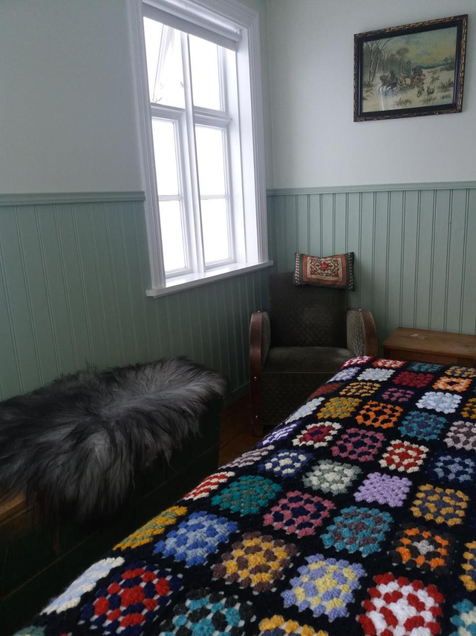 Standard Double Room Mountain Views
