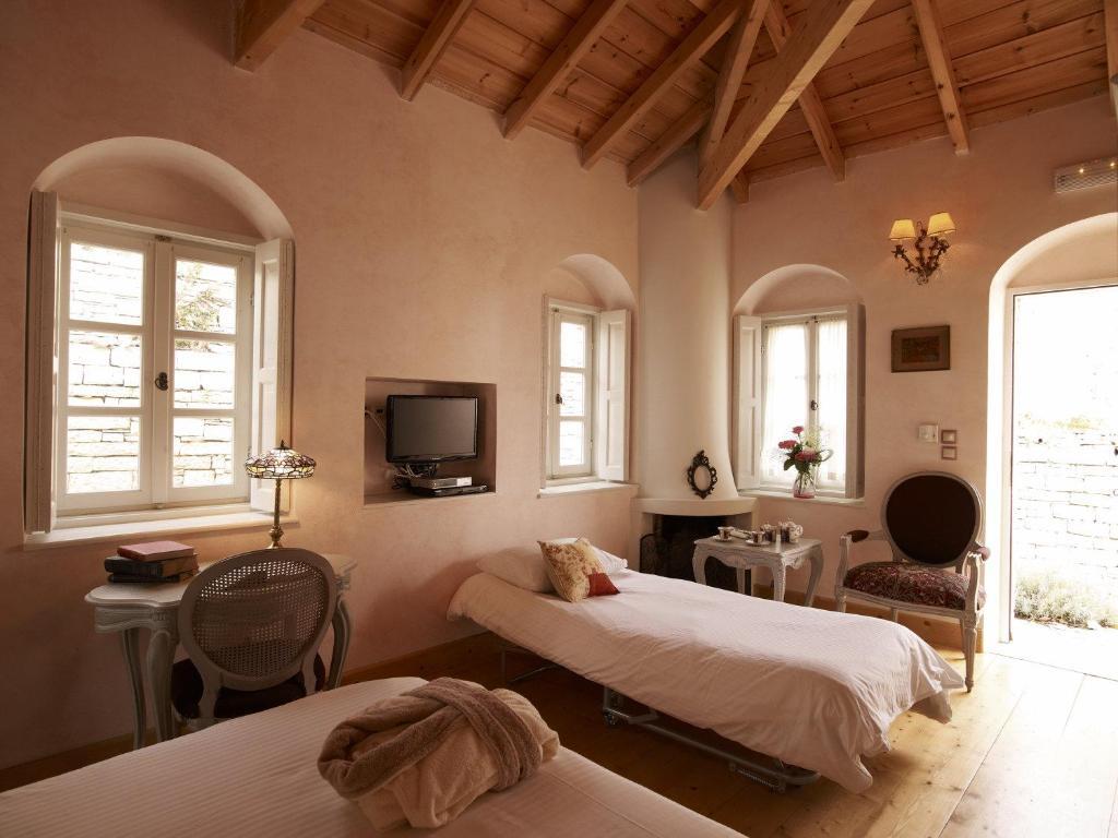Superior Triple Room