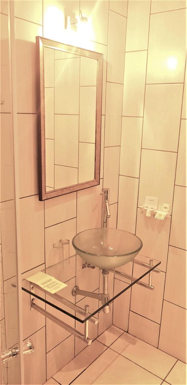 Luxury Twin Room,1213075396:JPEG