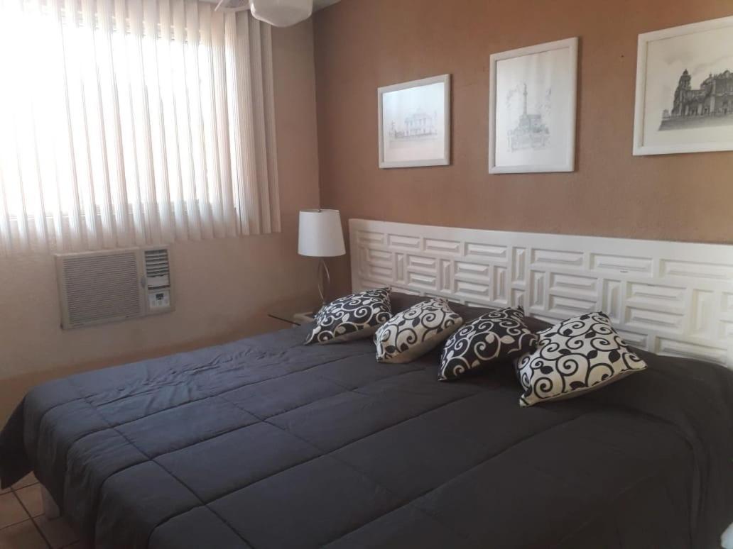 Bungalow Deluxe