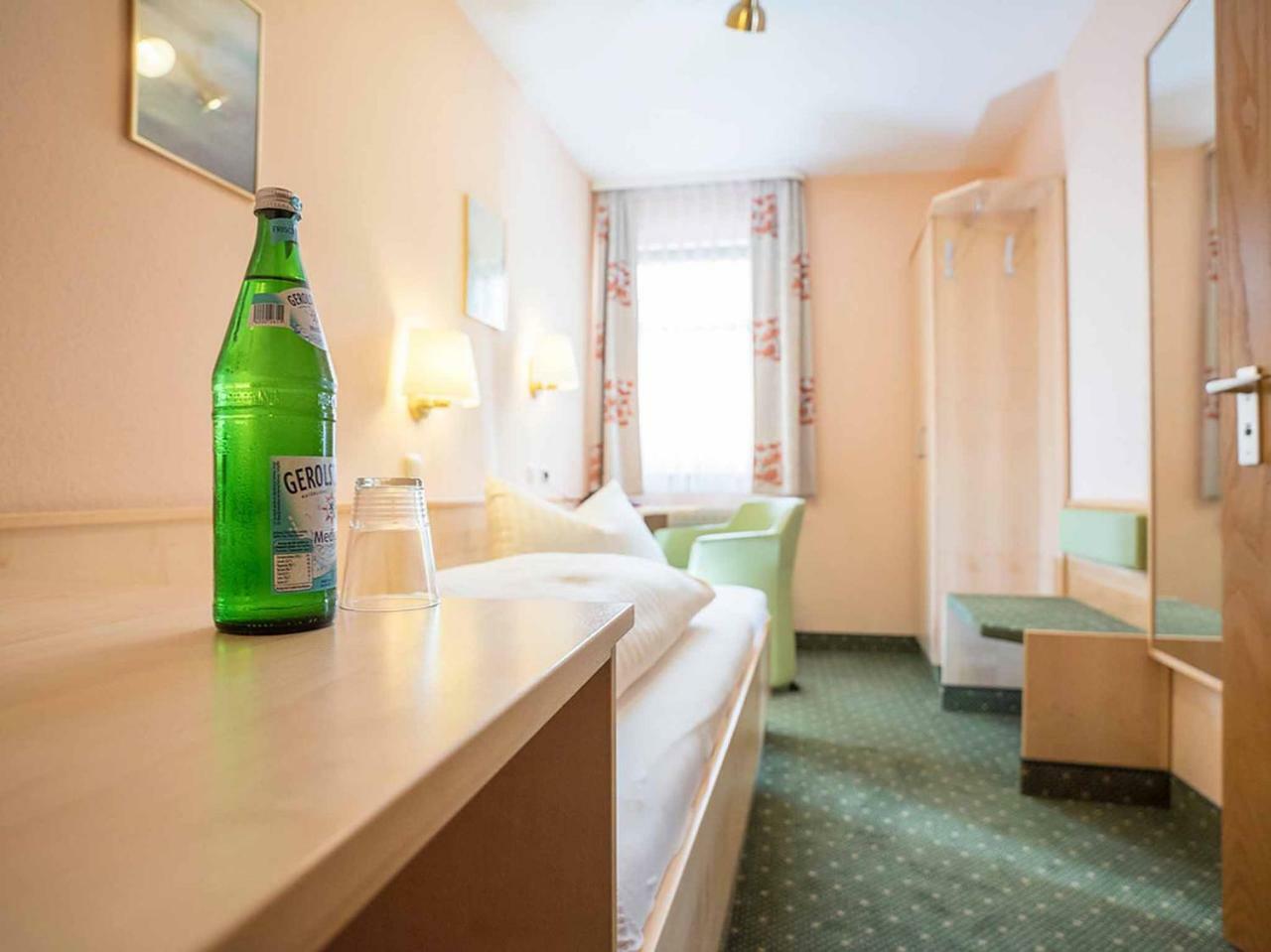 Einzelzimmer