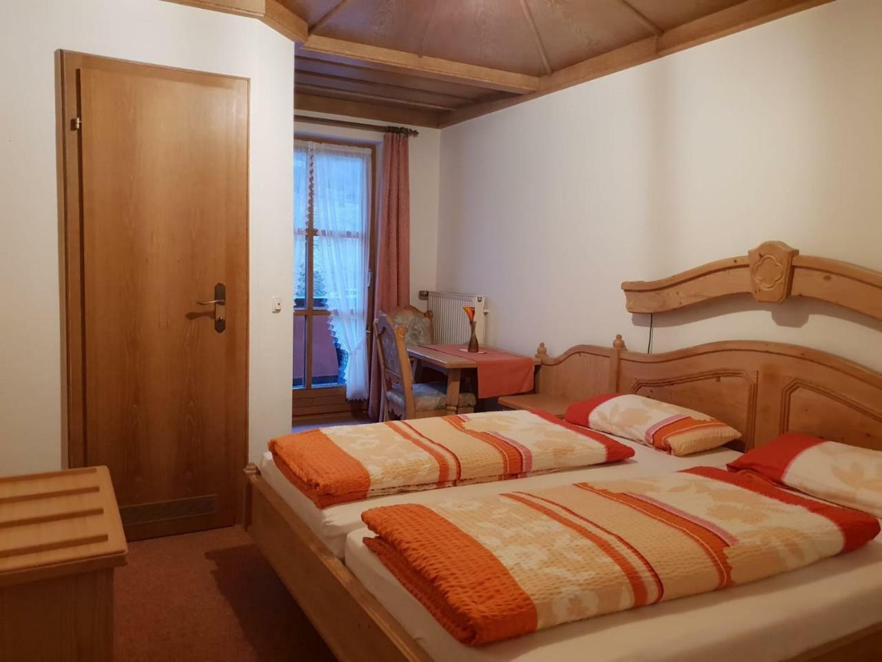 Doppelzimmer mit Terrasse