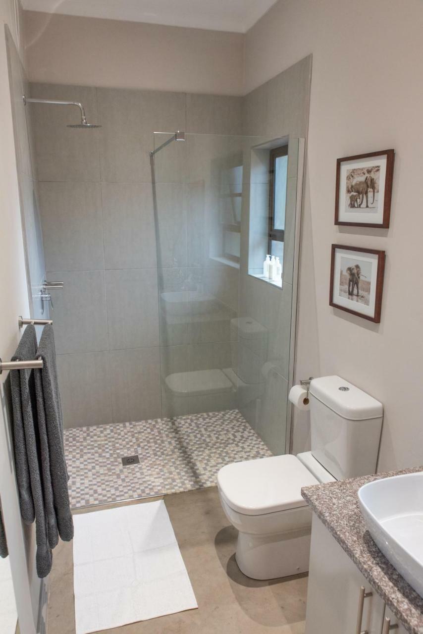 Cottage,779785602:JPEG